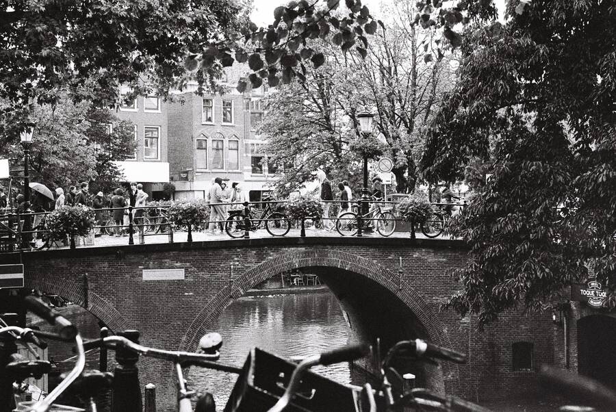 Holland — frame 05
